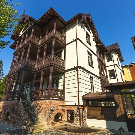 Mozart Hotel Truskawiec